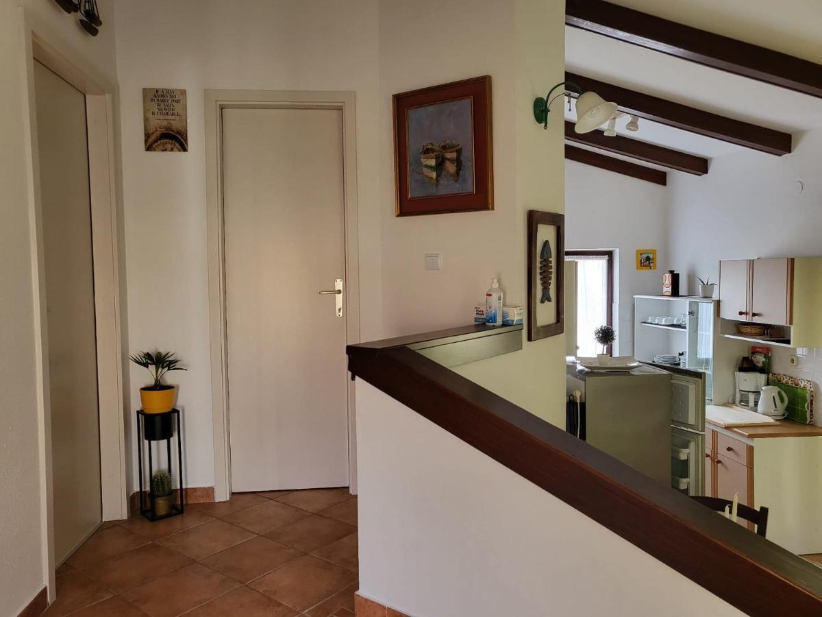 Apartment Zvijezda Башка Екстер'єр фото